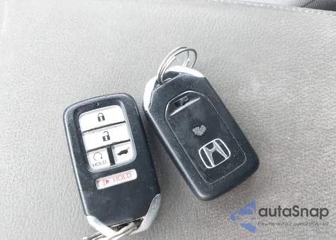 2017 Honda Cr-V Ex z USA, uszkodzony, nr VIN 2HKRW1H54HH509678